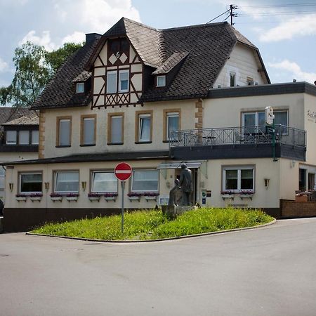 Hotel Waldfrieden Эммельсхаузен Экстерьер фото